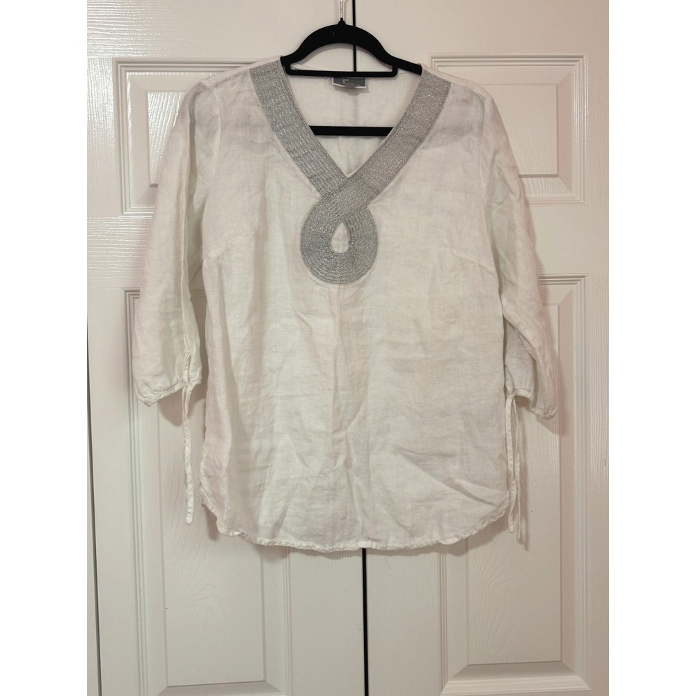 JM Collection White Linen Top Silver Embroidered Collar Small Resortwear Coastal